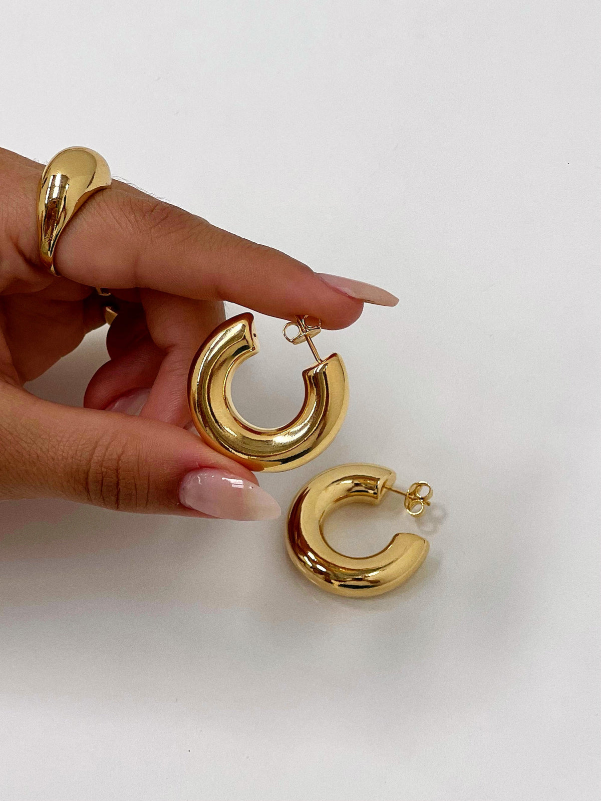 Vicky Earring Chunky Hoop Earrings - byvickyjewelry